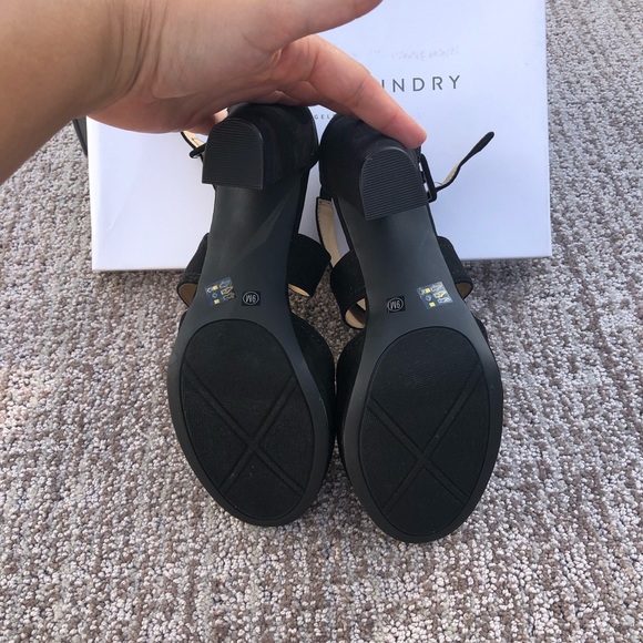 Black suede heeled sandal - Picture 6 of 6